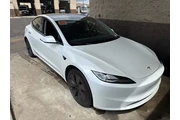 $32995 : Tesla Model 3 2025 Long Rang thumbnail