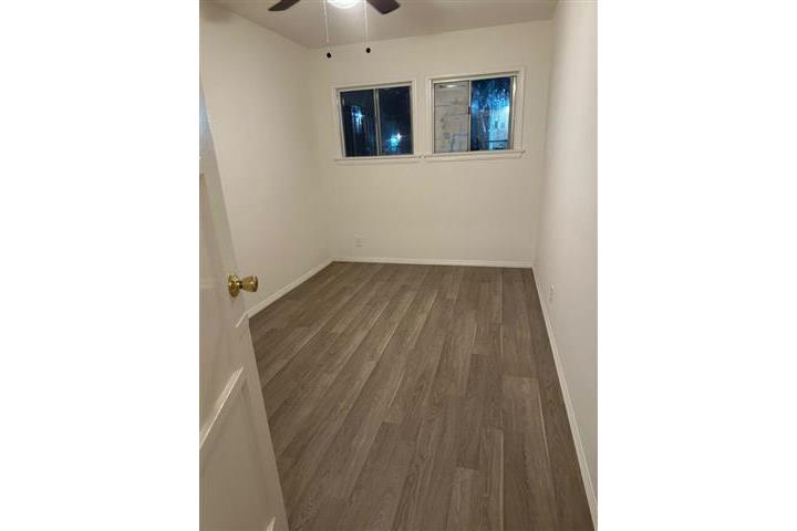 $1750 : APARTAMENTO en Lynwood image 2