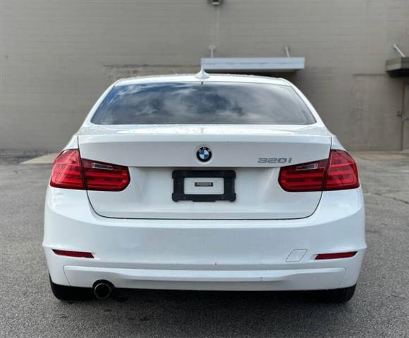 $8895 : 2014 BMW 3 Series 320i image 7