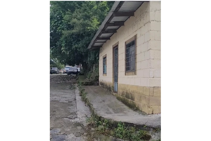 $130000 : Venta de Casa.El Salvador image 1