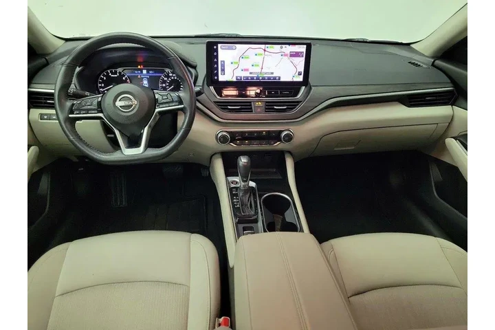 $21998 : Nissan Altima 2023 2.5 SV 4d image 9