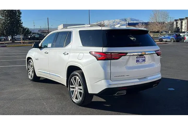 $39984 : Chevrolet Traverse 2023 4x4 image 7