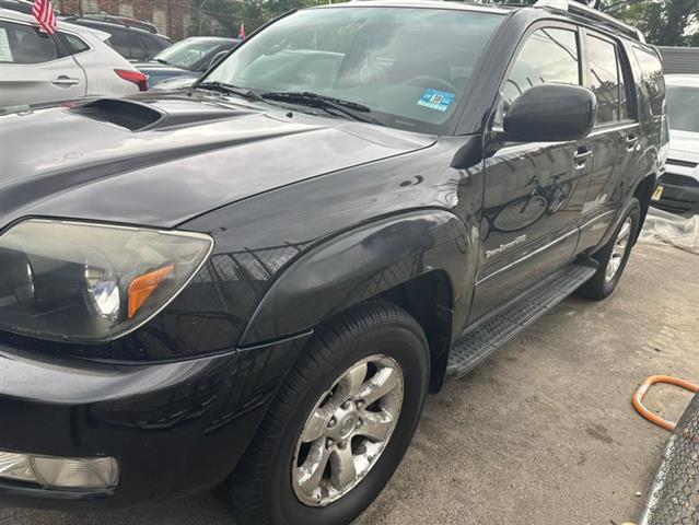 $6995 : Used 2004 4Runner 4dr SR5 Spo image 1