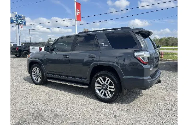 $39989 : Toyota 4Runner 2024 4x4 TRD image 6