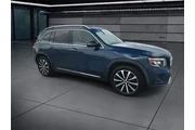 $27388 : Mercedes-Benz GLB 2022 GLB 2 thumbnail