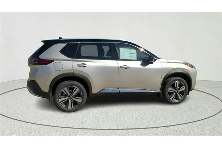 $30639 : Nissan Rogue 2023 AWD Platin image 6