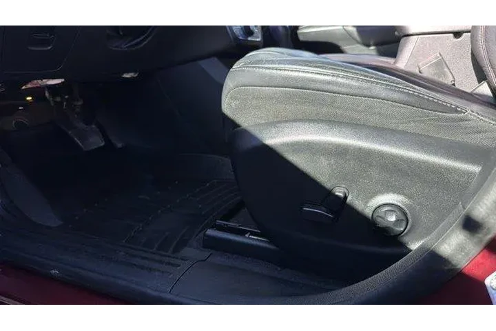 $16753 : Jeep Cherokee 2019 4x4 Trail image 8