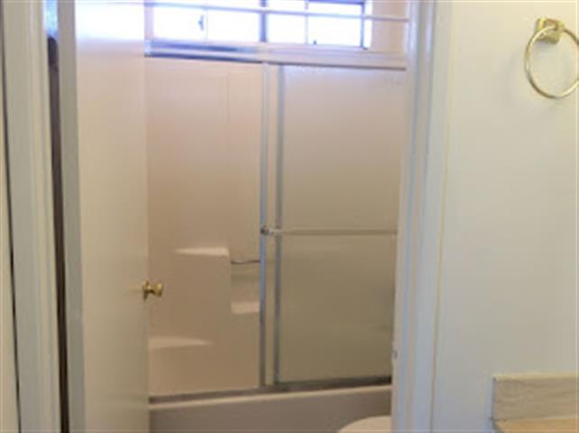 $2300 : SPACIOUS 2-BEDROOM/ 2-BATH. image 10