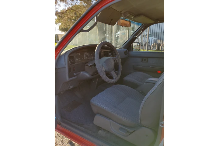 $4750 : Vendo Mi 4Runner image 4