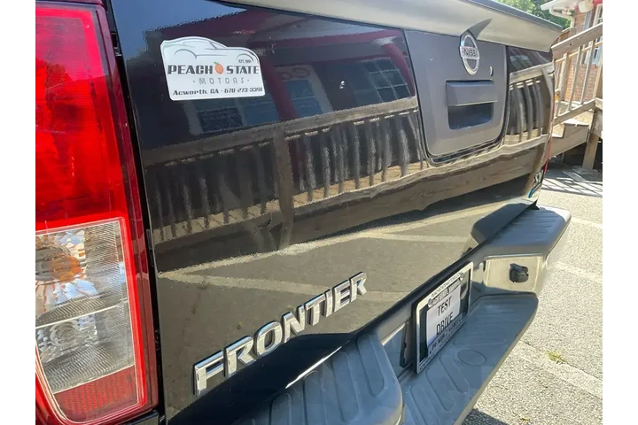 $14485 : Nissan Frontier 2017 4x2 S 4 image 9
