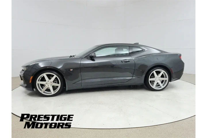 $18539 : 2016 Camaro 1LT image 4
