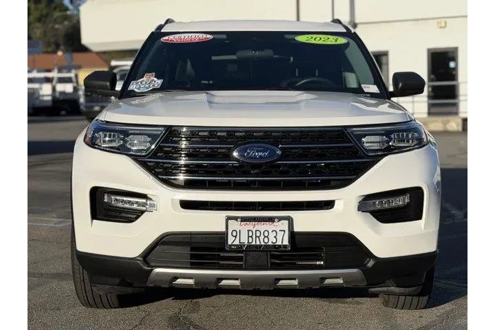 $32995 : Ford Explorer 2023 XLT 4dr S image 2