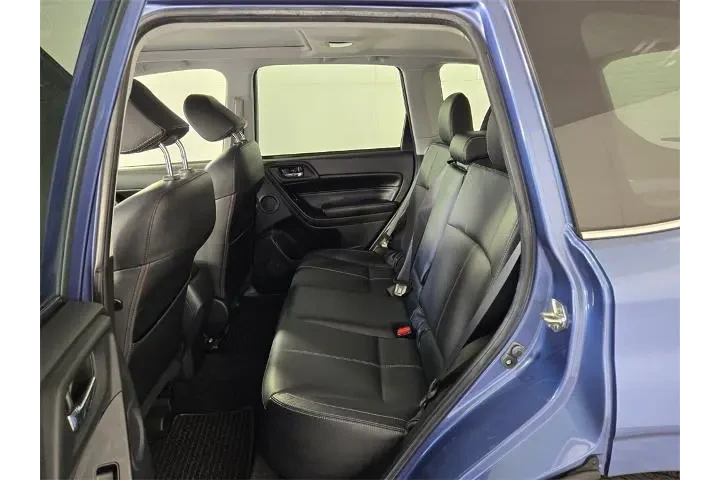 $22288 : Subaru Forester 2018 AWD 2.5 image 8