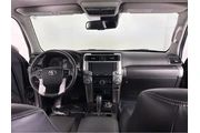 $42997 : Gold Certified2022 4Runner SR thumbnail