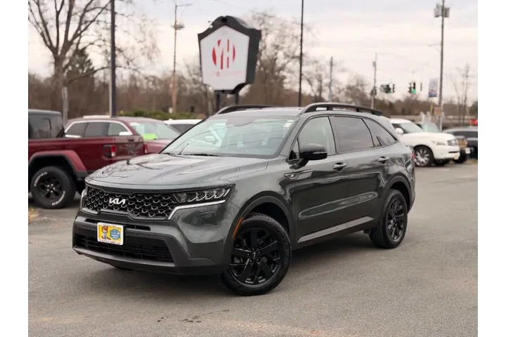 $21995 : 2022 Sorento X-Line S image 3