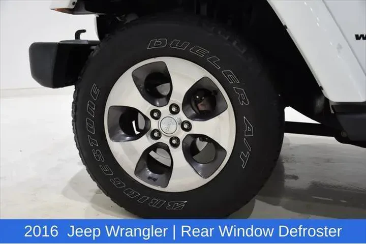 $14330 : Jeep Wrangler Unlimited 2016 image 8