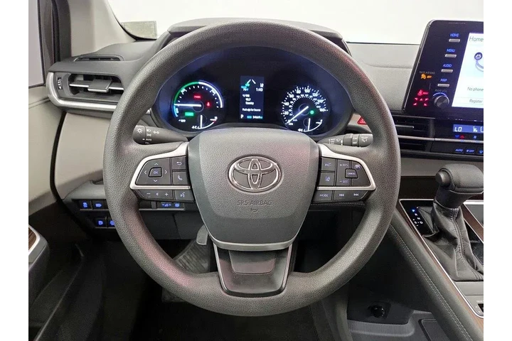 $35998 : Toyota Sienna 2021 LE 8-Pass image 10
