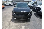 $29990 : Kia Sorento 2025 S 4dr SUV thumbnail