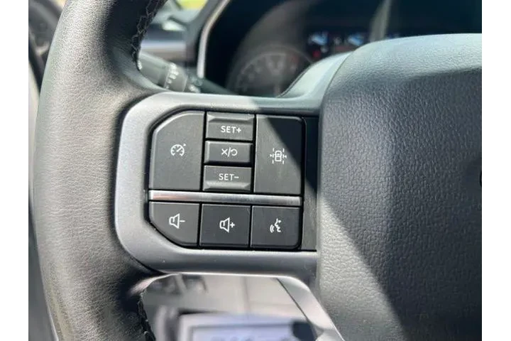 $36861 : Ford F-150 2023 4x4 Lariat 4 image 10