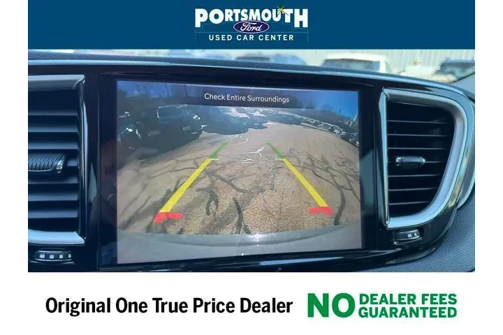 $23995 : Chrysler Pacifica 2023 Touri image 10