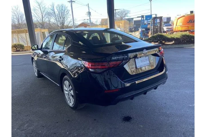 Nissan Sentra 2024 S 4dr Sed image 7