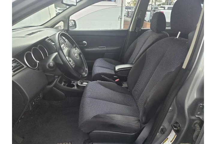 $6995 : Nissan Versa 2012 1.8 S 4dr image 7