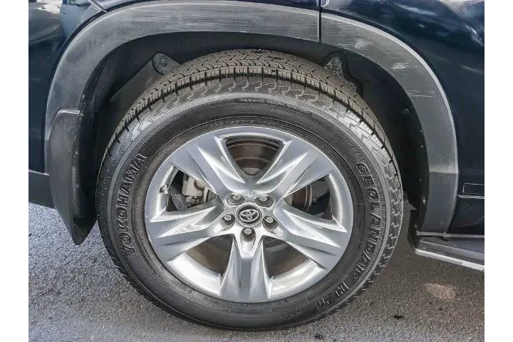 $30292 : Toyota Highlander Hybrid 201 image 10