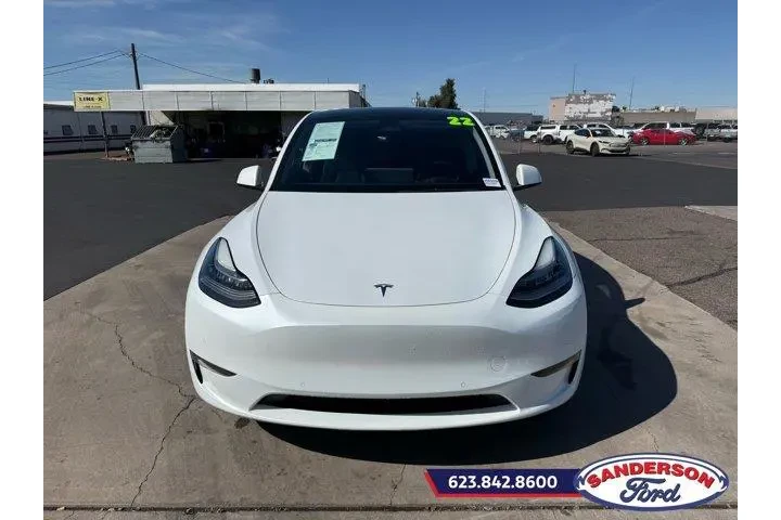 $26888 : Tesla Model Y 2022 AWD Long image 8