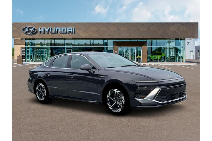 $28000 : Hyundai SONATA 2026 SEL Spor image 10