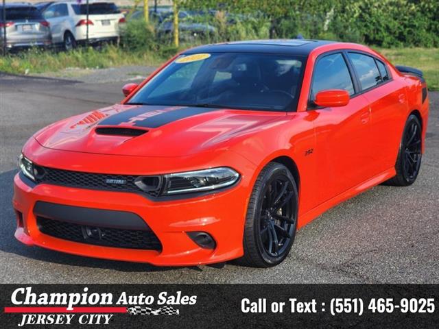 Used 2022 Charger Scat Pack R image 3