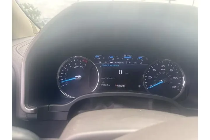 $20956 : Ford Expedition 2019 4x4 XLT image 8