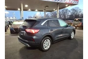 $24930 : Ford Escape 2022 SE 4dr SUV thumbnail