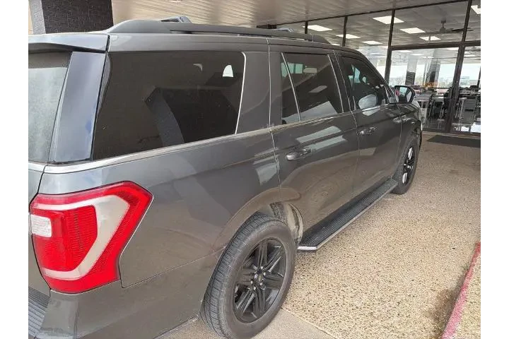 $23960 : Ford Expedition 2021 4x2 XLT image 5