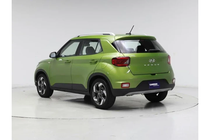 $18998 : Hyundai VENUE 2023 SEL 4dr C image 2