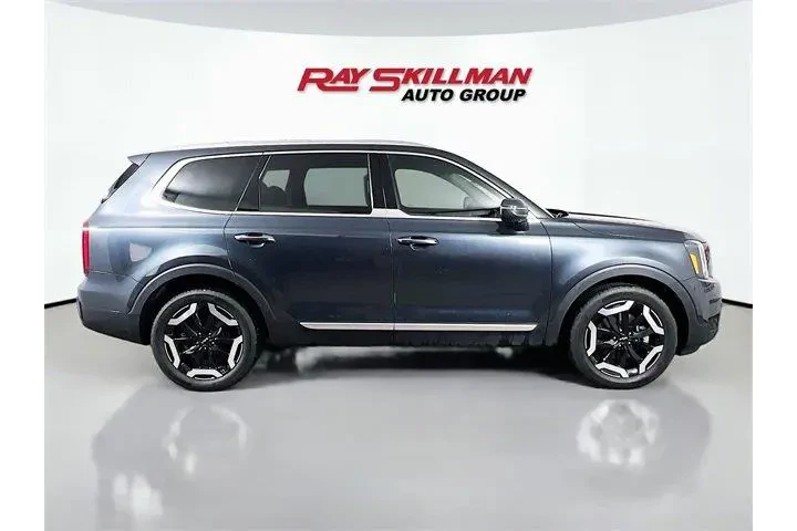 $31975 : Kia Telluride 2023 AWD S 4dr image 8