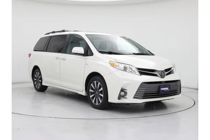 $32998 : Toyota Sienna 2018 AWD XLE 7 image 1