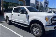 $39998 : PRE-OWNED 2017 FORD F-250SD X thumbnail