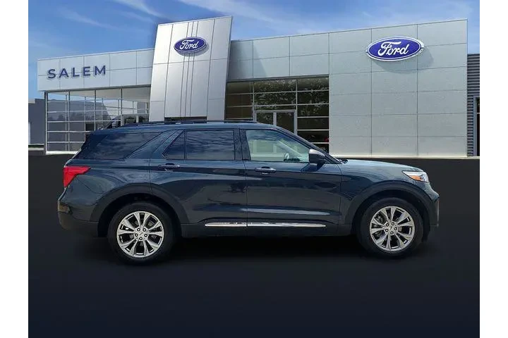 $35479 : Ford Explorer 2023 AWD XLT 4 image 3