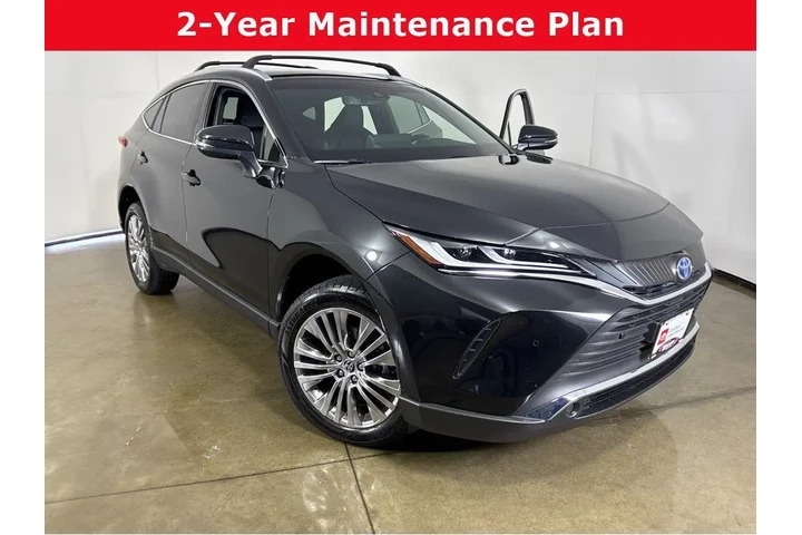 $30979 : Gold Certified2022 Venza XLE image 1