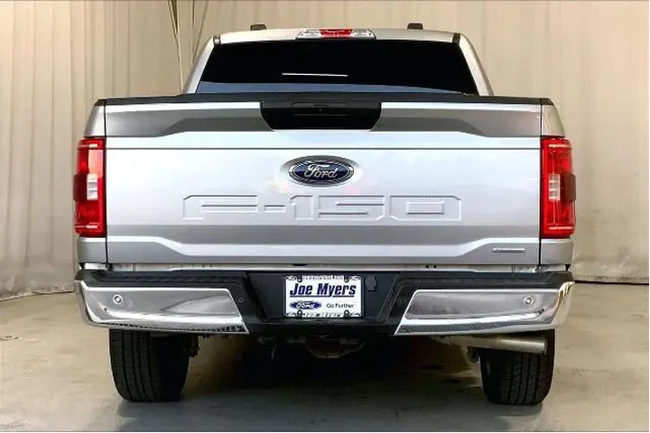 $28761 : Ford F-150 2023 4x2 XLT 4dr image 4