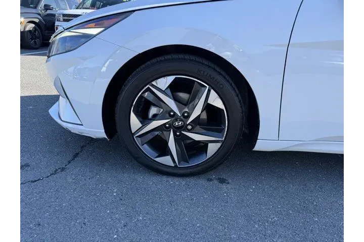 $20364 : Hyundai ELANTRA 2023 SEL 4dr image 9