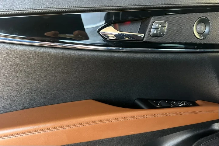 $33900 : Lincoln Nautilus 2022 Reserv image 10