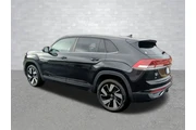 $29875 : Volkswagen Atlas Cross Sport thumbnail
