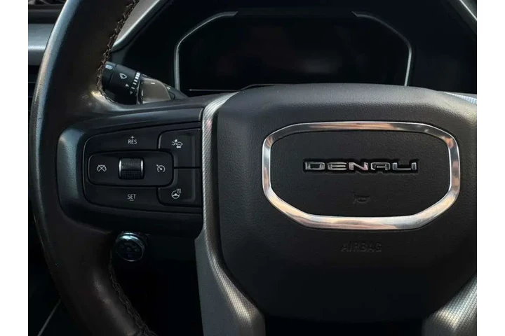 2023 GMC Sierra 1500 Denali C image 9