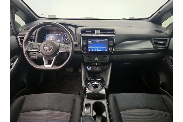 $13998 : Nissan LEAF 2021 SV 4dr Hatc image 9