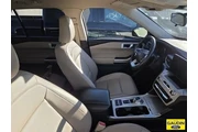 $33900 : Ford Explorer 2023 XLT 4dr S thumbnail