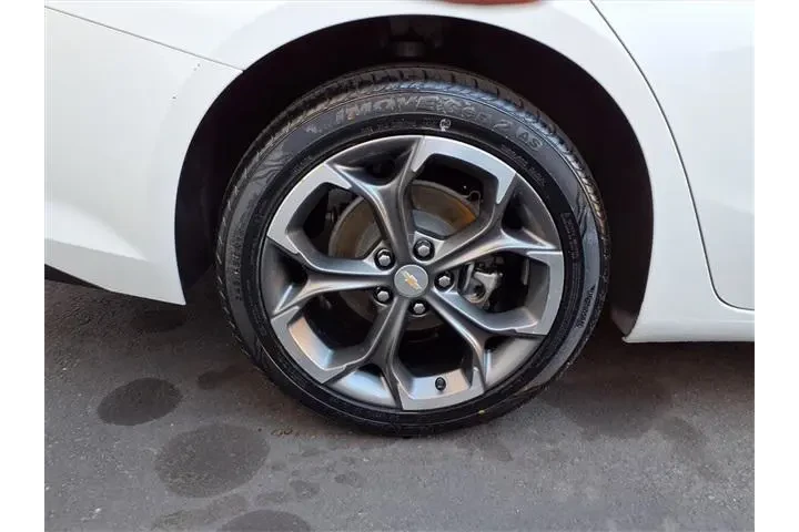 $15891 : Chevrolet Malibu 2023 LT 4dr image 9