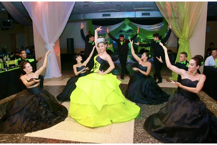 Show de Baile Quinceañera image 7