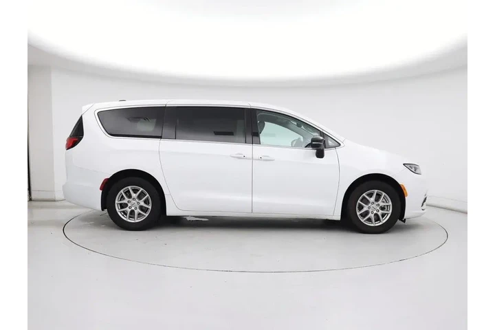 $34998 : Chrysler Pacifica 2024 Touri image 7