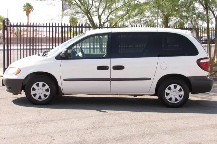 $7995 : 2002 Caravan SE image 6